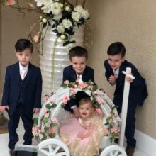 Small Angel Carriage, in white