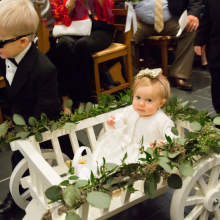 White Medium Pumpkin Wagon