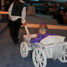 White Medium Pumpkin Wagon