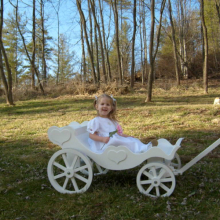 Standard White Royal Carriage